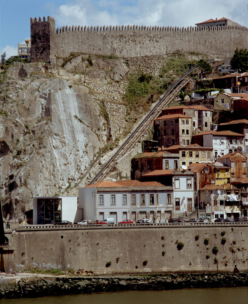 Funicular dos Guindais, Porto